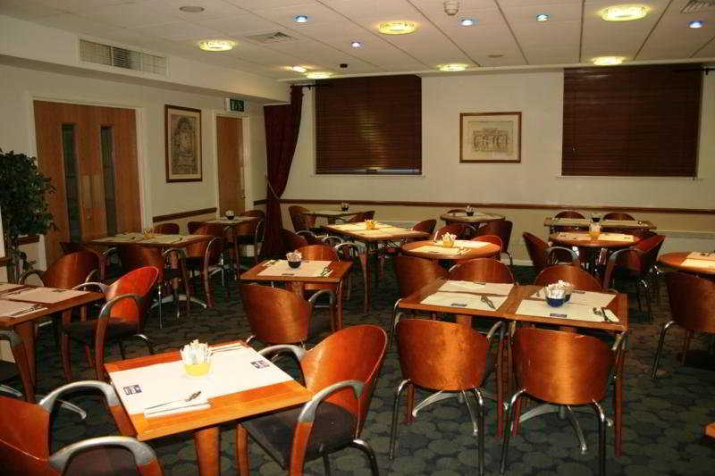 Holiday Inn Express London-Wimbledon-South, An Ihg Hotel Restaurant foto